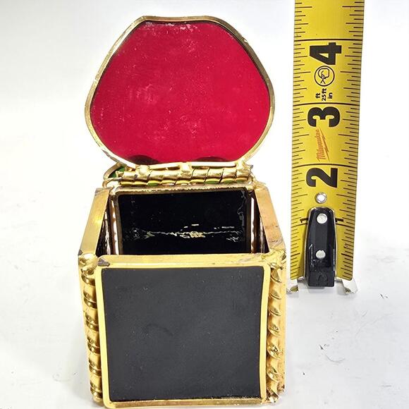 Stained Glass Apple Trinket Box with Gold Trim and Hinged Lid Vintage Decor - Picture 14 of 14